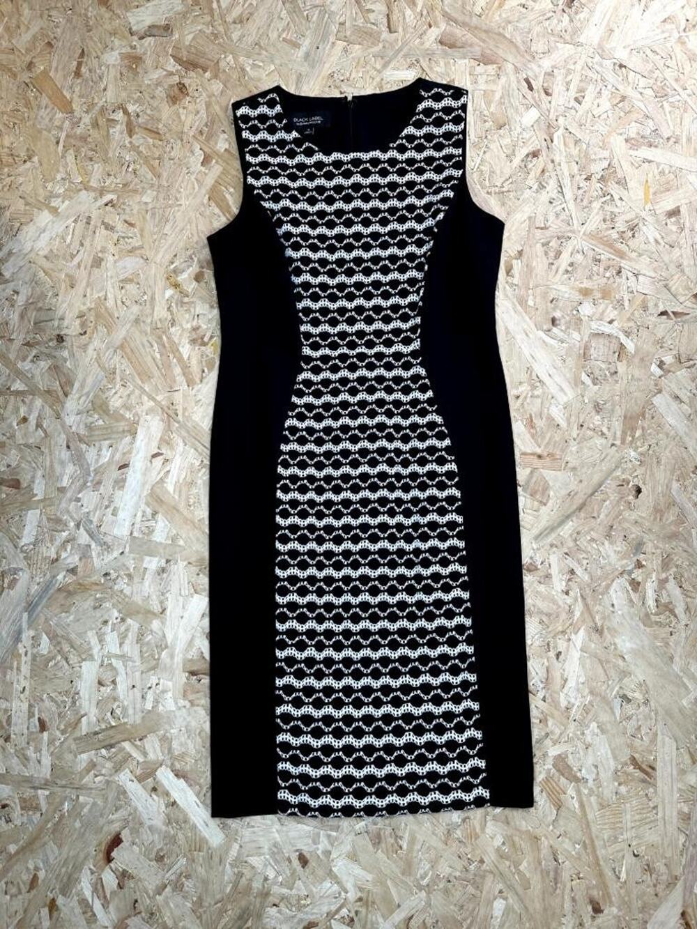 Black Label by Evan-Picone Dress Womens 10 Black White Sheath Sleeveless Knit